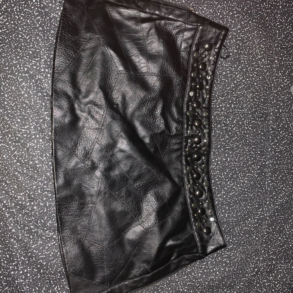 Bebe leather skirt